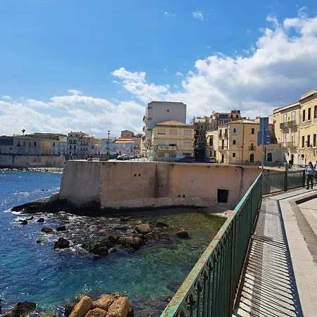 Hébergement de vacances Ortigia Adriana *