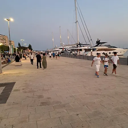Ortigia Adriana Nyaraló *
